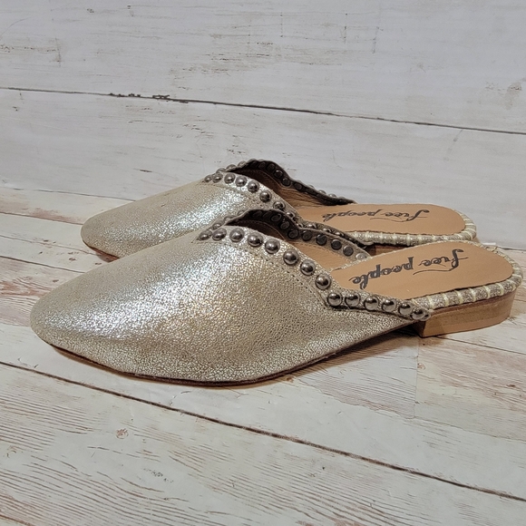 Free People NWOB Studded Newport Flats in metallic leather EU36 - Picture 2 of 13